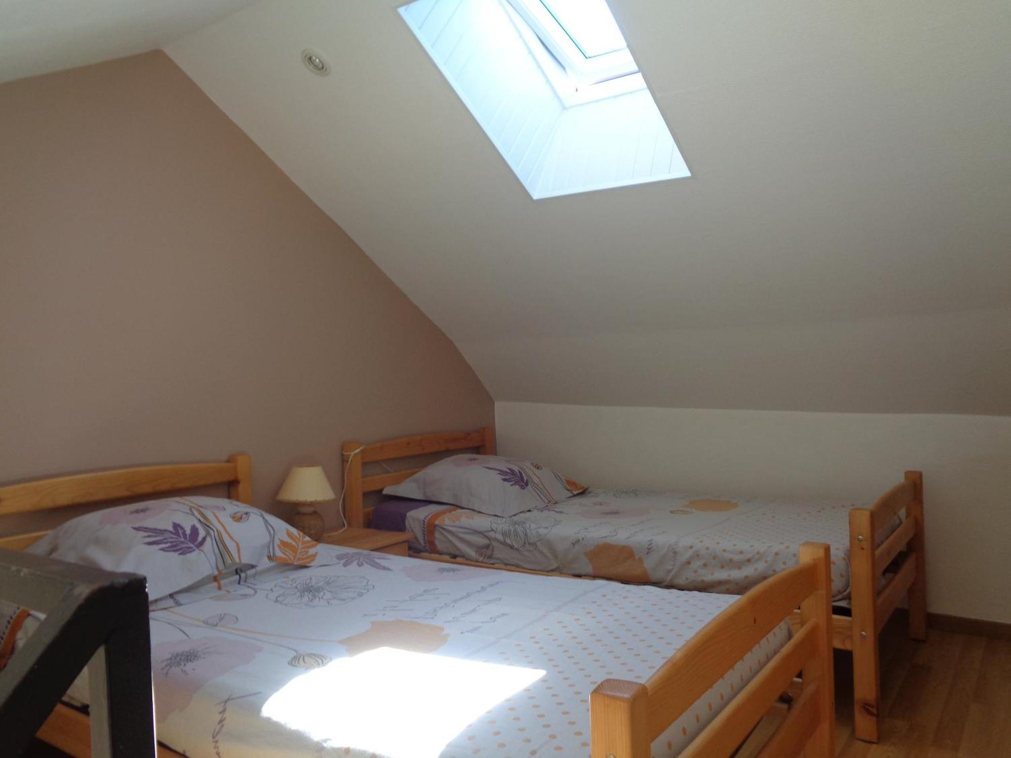 Au Pied Du Cognelot Bed & Breakfast Chalindrey Exterior photo